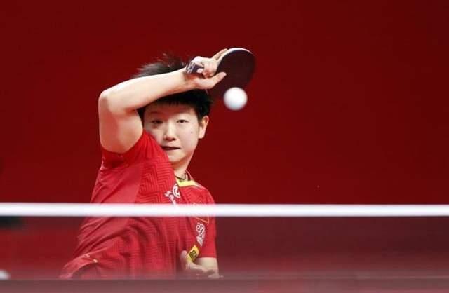 尤其是在球 尤其是在球