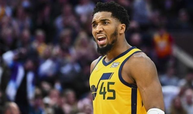 东契奇与威 东契奇与威