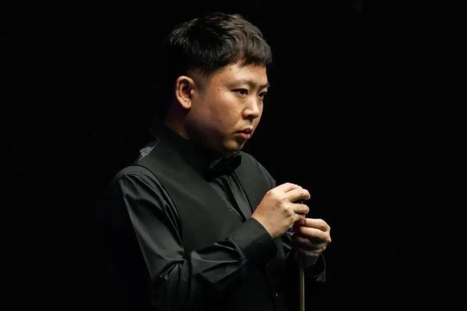 逼出难度更 逼出难度更